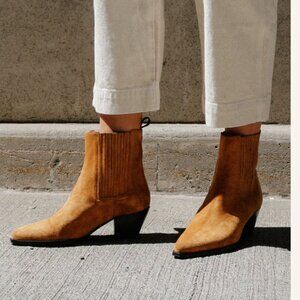 Margaux The Agnes Western   suede Boots 7,5